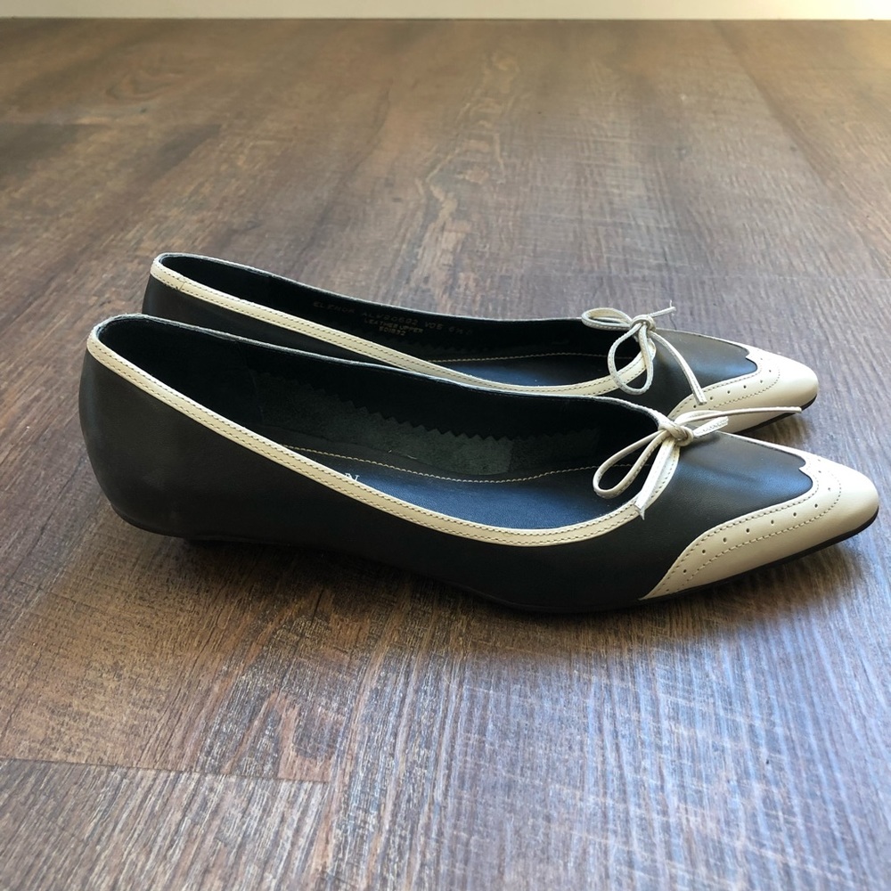 ralph lauren spectator pumps